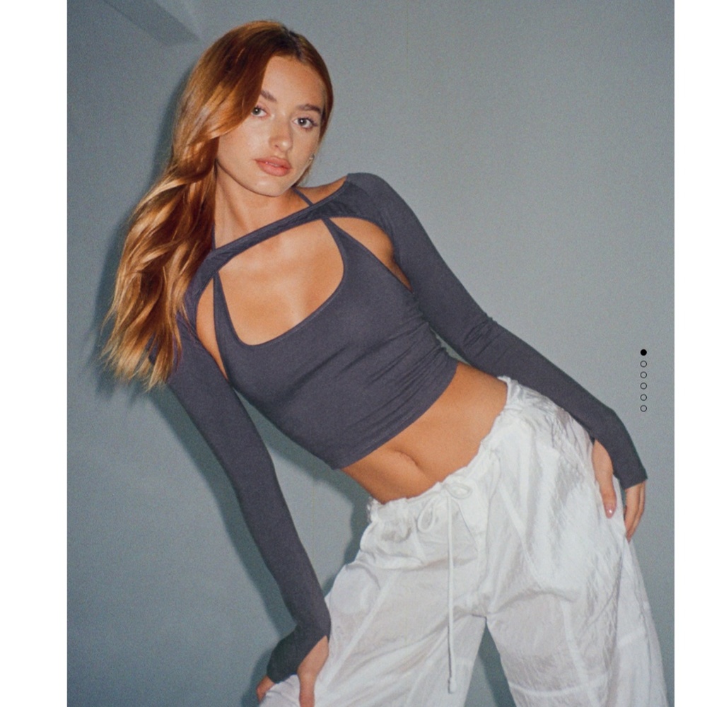 Motel Rocks BRANDY CROP TOP IN OCEAN STORM - Picture 3 of 3